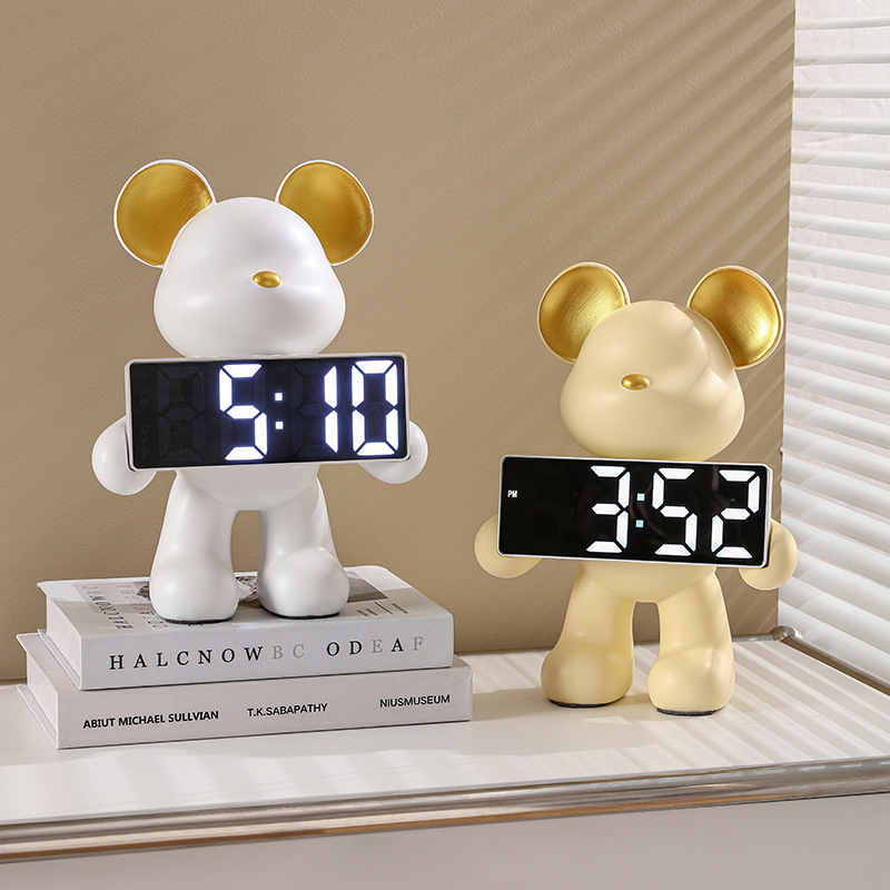 Nordic Creatieve Hars Beer Klo - Led Desk Clock recensie en prijs