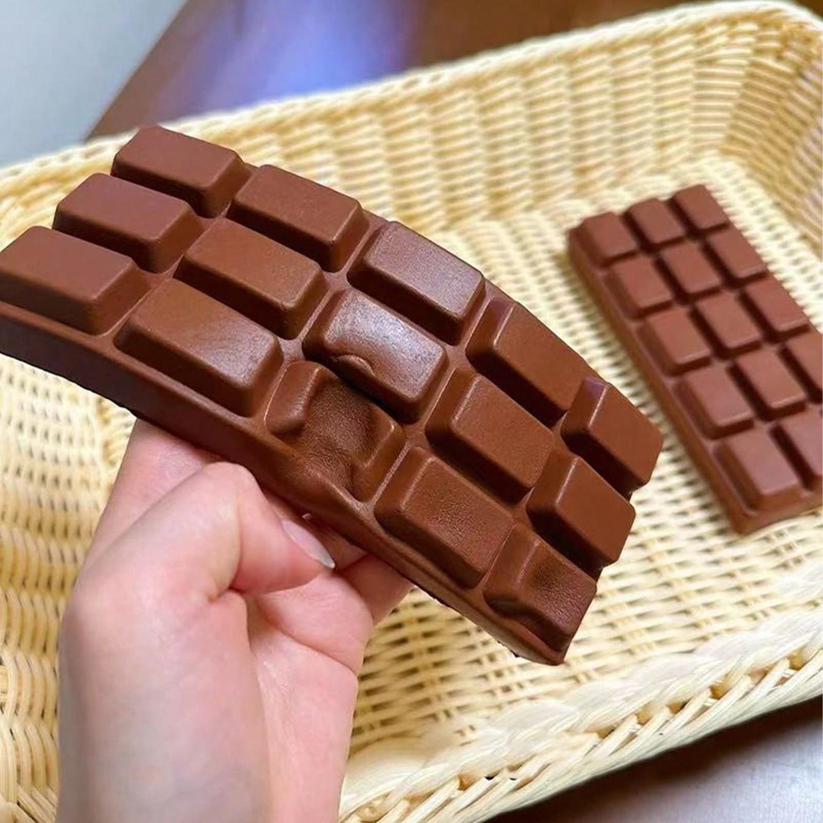 Gesimuleerd chocolade-knijpspe - Home Office Simulator recensie en prijs