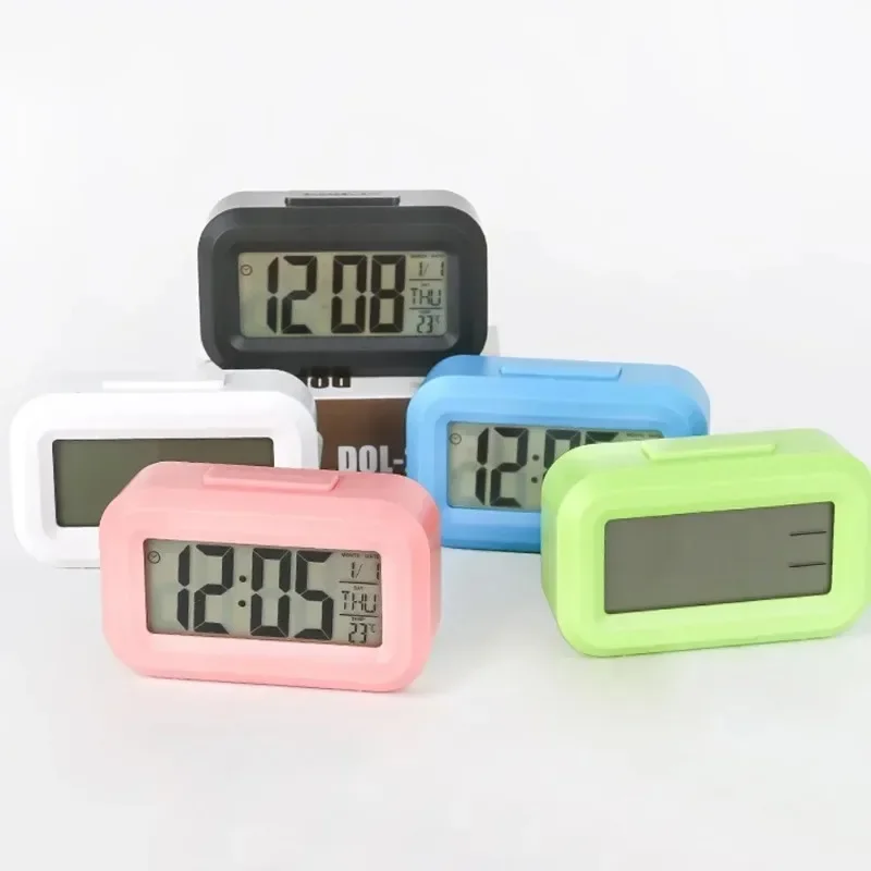LED Digitale Wekker met Achter - Led Desk Clock recensie en prijs
